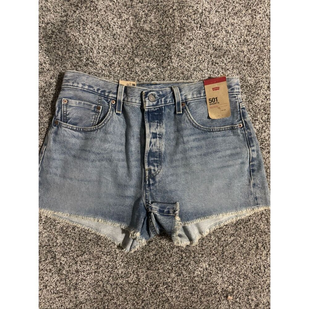 ❤️Levis’s Women’s 501 Button Fly Jean Shorts